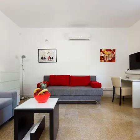 In Stobrec Apartment